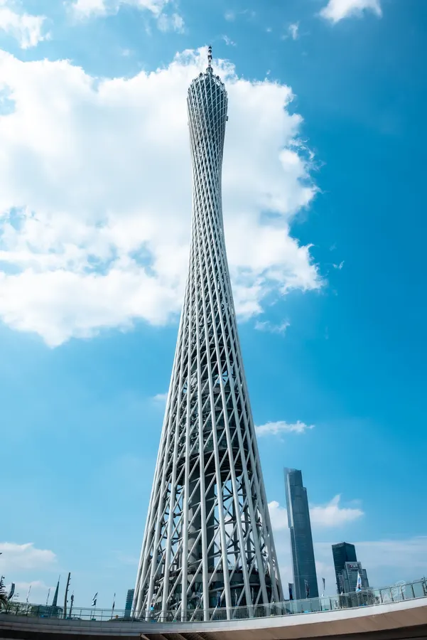 2025-04-21 · 第 22 张