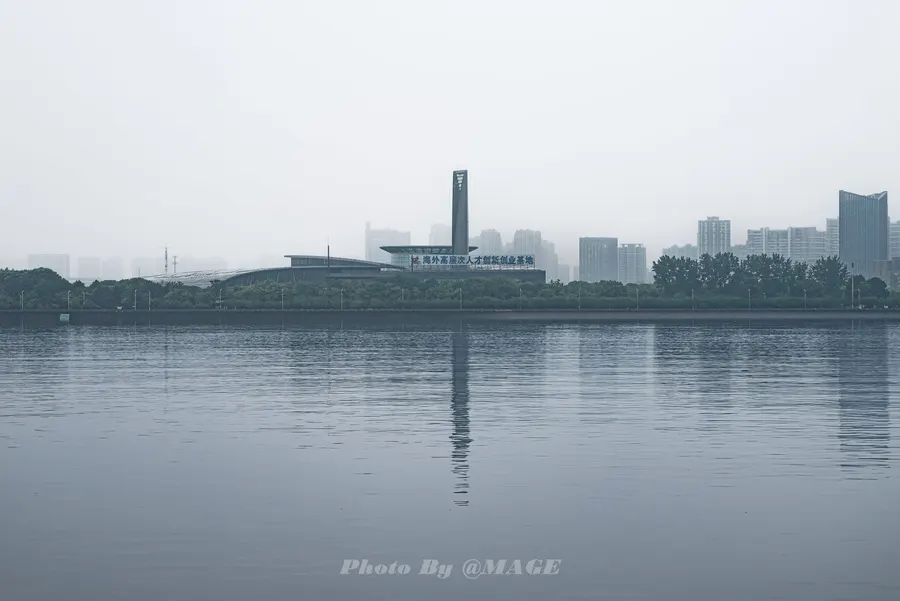 2023-06-24 · 第 14 张